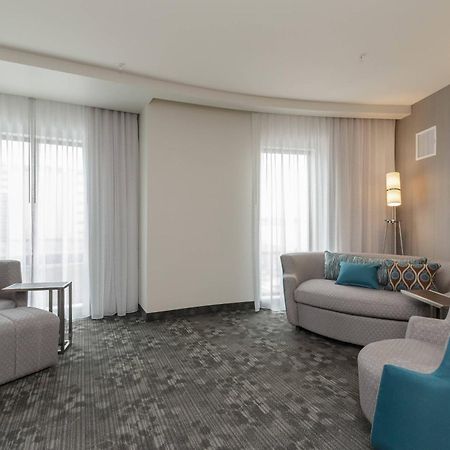 Courtyard By Marriott South Bend Downtown Ξενοδοχείο Εξωτερικό φωτογραφία
